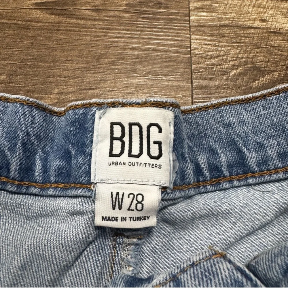 BDG By Urban Outfitters Jean Shorts Size 28
